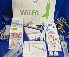 Nintendo Wii Console  Wii Fit Board  UDraw Tablet  9 Games  Complete Full Bundle  Working