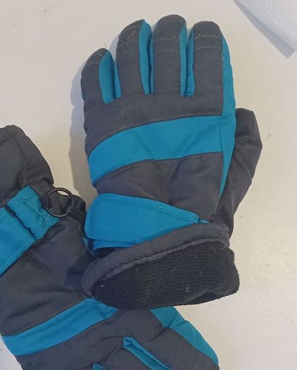 Gloves 7-9yrs