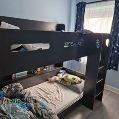 bunk bed