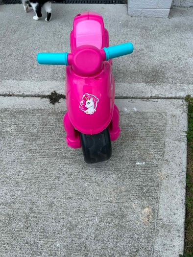 Ride on toy