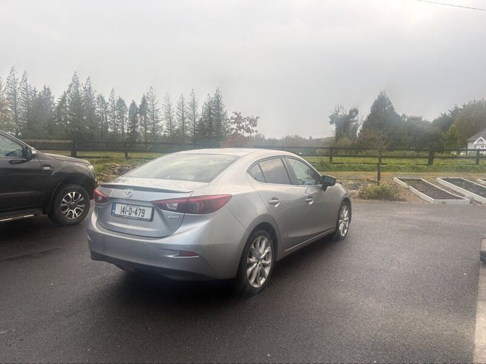 Mazda 3 fresh NCT Jan 2028