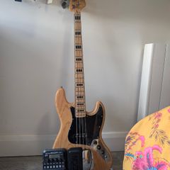SX Jazz Bass W/ Zoom G1X Four ZOOM Pedal and Stand