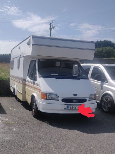 Camper