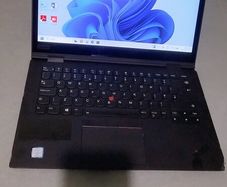 Lenovo Thinkpad X1 yoga Core i7 Laptop