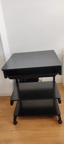 computer table on wheels