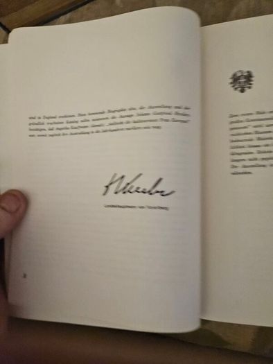 Angelika Kauffmann Und Ihre Zeitgenossen. First Edition Paperback In Good Condition. See Photos For Same.