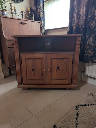 Wooden TV Unit