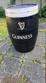 Whiskey barrel