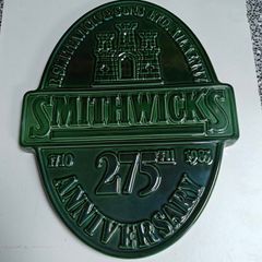 Vintage Smithwick's 275th Anniversary Green Ceramic Plaque produced in 1985. I