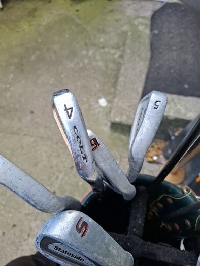 Full set of clubs suit beginner