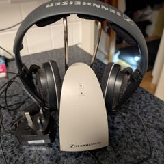 Wireless headphones