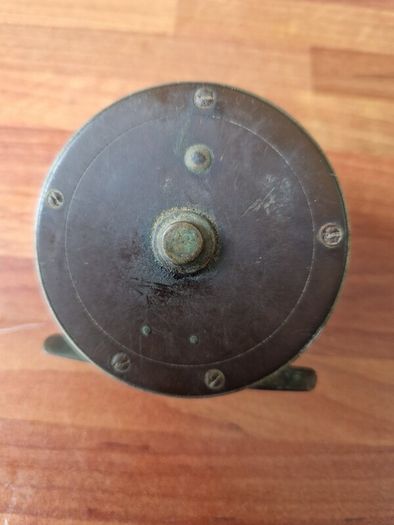 Fishing reel antique