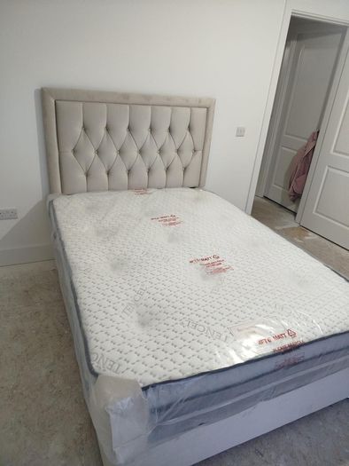 Beautiful style double beds