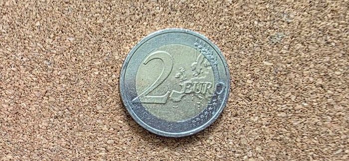2 euro coin