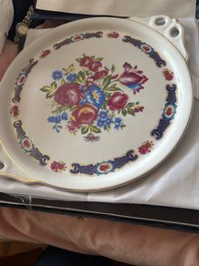 Vintage Portugal's cake plate & utensils