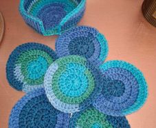 6 Coasters and holder