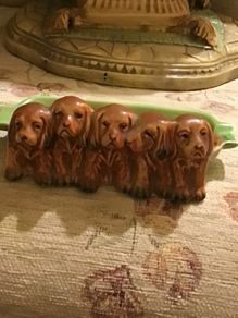 Beswick tray with 5 dogs