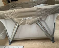 Nuna Travel Cot