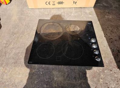 Whirlpool Ceramic Hob including extractor fan and hood