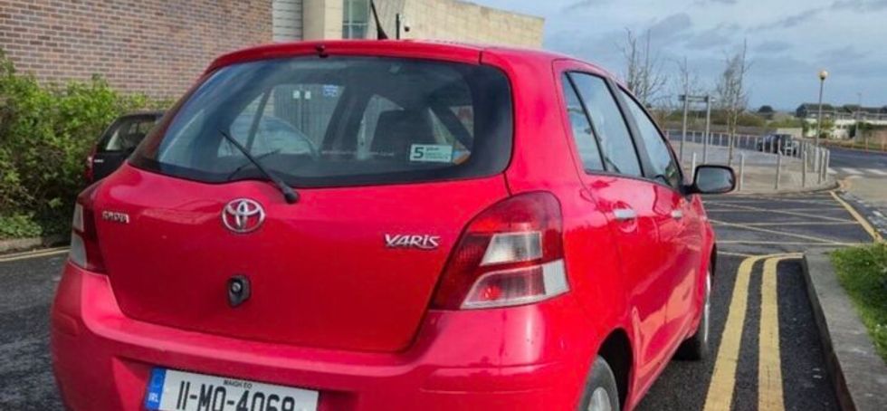 Toyota yaris 2011