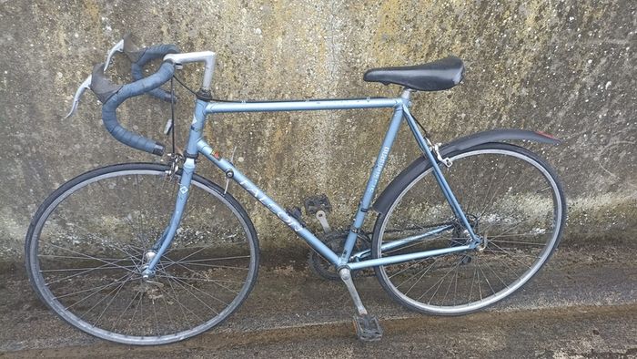 falcon racing bike