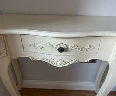Table vanity