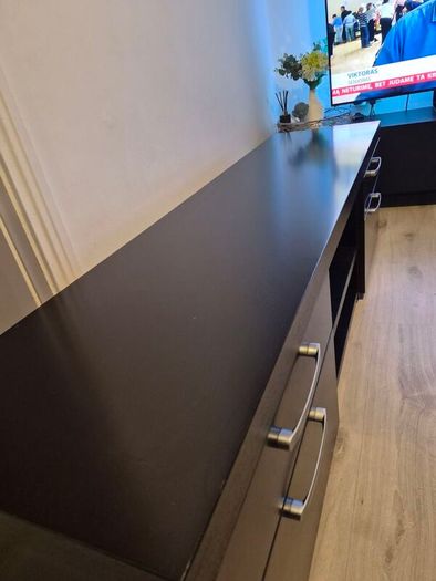 Tv unit