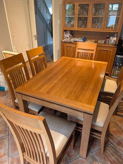 solid oak extending dining table and chairs