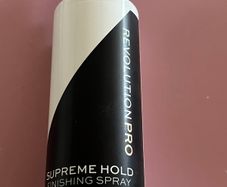 Revolution Supreme Hold setting Mist