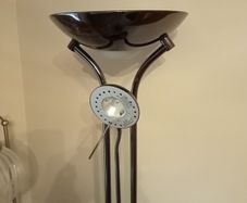 Floor lamp