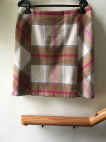 Gallery mini skirt , size 12 , new no tag