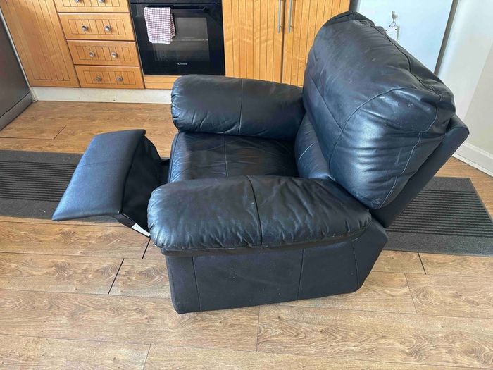 Free leather recliner