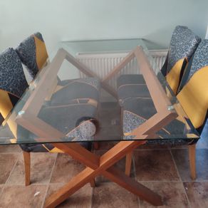 Kitchen table