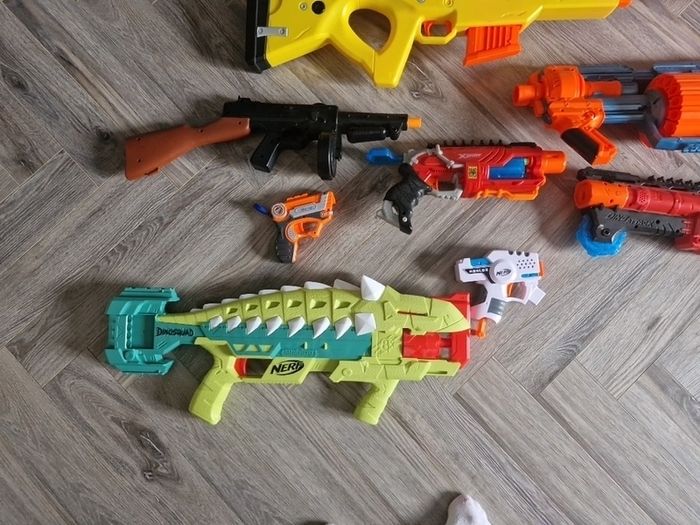 toys