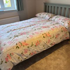 New 4ft Green Wood Bed -  option for new mattress & locker