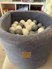 MeowBaby baby ball pit