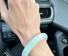 Type A Jade bangle with certificate