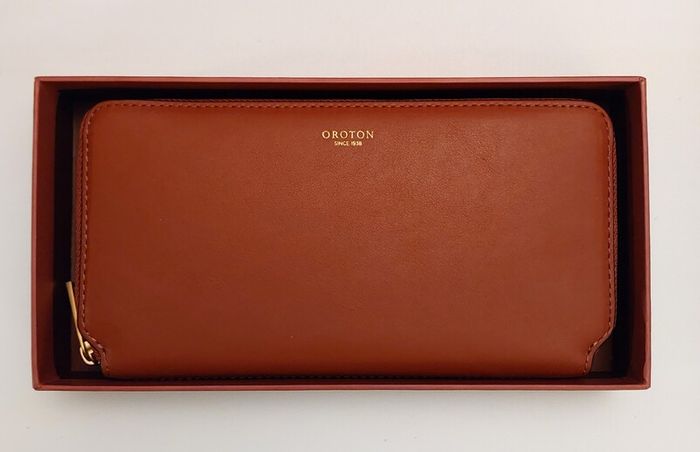 BNIB Oroton Ladies Leather Wallet