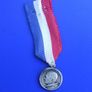 POPE PAUL VI (papacy 1963-1978) - a vintage Vatican souvenir medal with original ribbon (1960s) Image 2