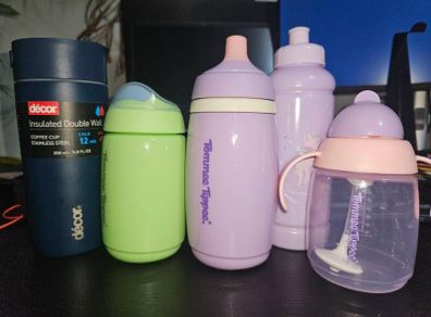Sippy cup/ bottles