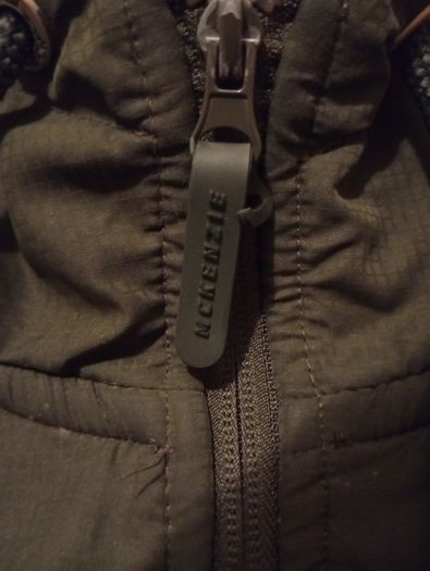 McKenzie Thermal Windbreaker Jacket (( Size Adult Large / perfect Condition))