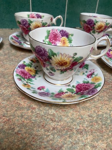 Tea Set - Queen Anne Fine Bone China -Autumn Glory