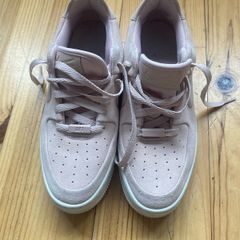 Nike Air Size 6