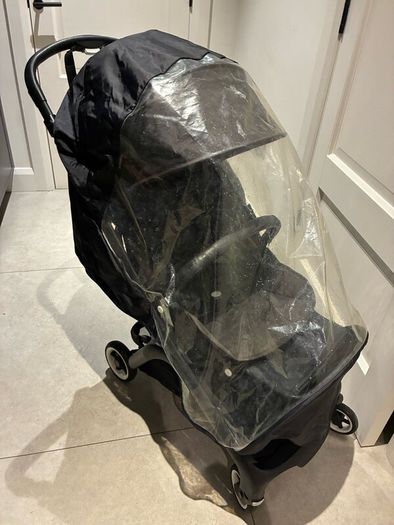 Bugaboo Butterfly with rain cover, standing board