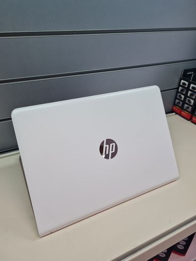HP Pavilion 14-bk069sa Intel Pentium 4415V 8GB RAM 256GB SSD 6 Month Warranty