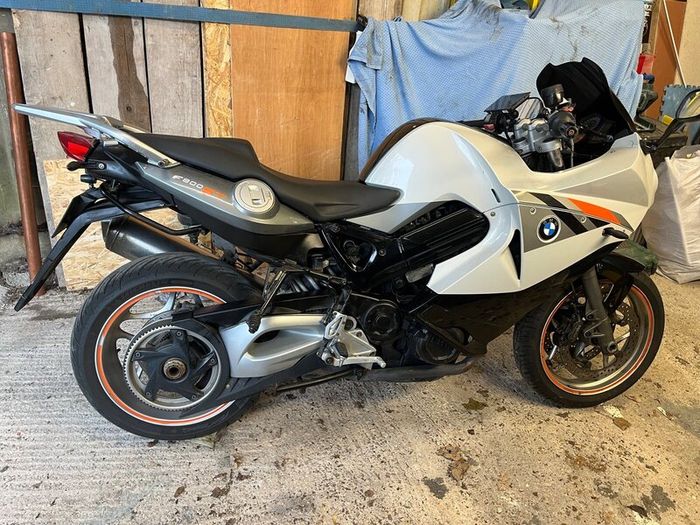 Bmw F800st