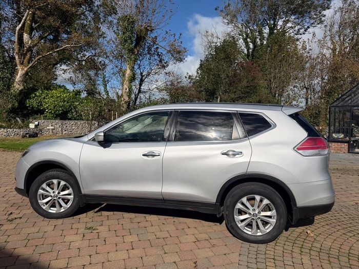 Nissan X-Trail 7 Seater
