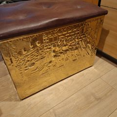 Coal box with seat