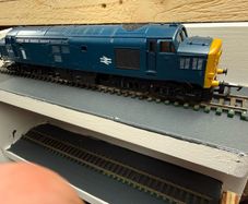 Hornby class 37