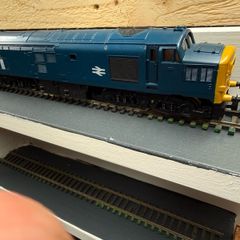 Hornby class 37